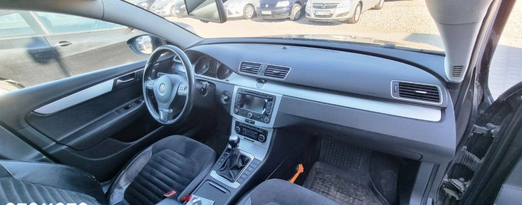 Volkswagen Passat cena 27300 przebieg: 347002, rok produkcji 2011 z Mikstat małe 379